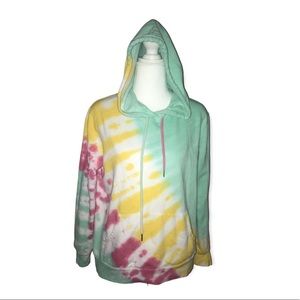 No Boundaries sweatshirt